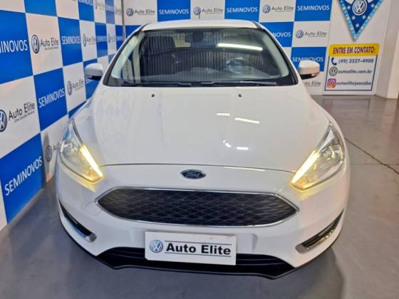 FORD FOCUS 2.0 SE 16V FLEX 4P POWERSHIFT